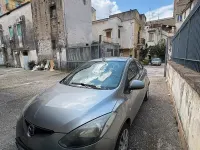 Usata Mazda 2 68 CV (50 kW) 2010 Grigio Utilitaria
