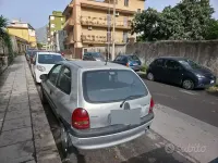 Usata Opel Corsa Edition 54 CV (39 kW) 2000 Grigio Berlina