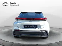 Usata Toyota C-HR Trend 140 CV (102 kW) 2024 Bianco SUV