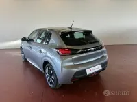 Nuova Peugeot 208 Business-Line 101 CV (74 kW) 2026 Grigio Utilitaria