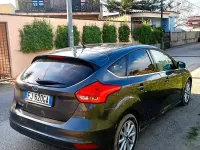 Begagnad Ford Focus Titanium 120 HK (88 kW) 2017 Brun Sedan