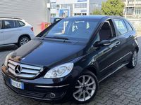 Usata Mercedes B180 109 CV (80 kW) 2010 Other Monovolume