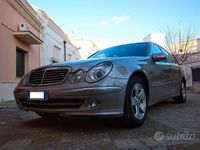 Usata Mercedes E270 Avantgarde 177 CV (130 kW) 2002 Grigio Berlina