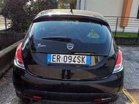 Usata Lancia Ypsilon Gold 69 CV (50 kW) 2013 Nero Utilitaria