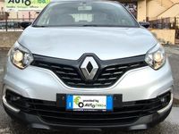 Usata Renault Captur Business 90 CV (66 kW) 2019 Argento SUV