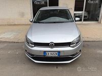 Usata VW Polo 75 CV (55 kW) 2015 Grigio Berlina