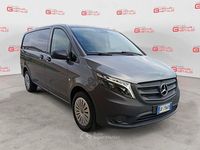Usata Mercedes Vito 163 CV (119 kW) 2023 Grigio Furgone