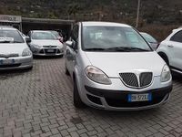 Usata Lancia Musa 69 CV (50 kW) 2007 Grigio Monovolume