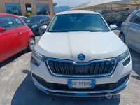 Usata Skoda Kamiq Ambition 95 CV (69 kW) 2022 Bianco SUV