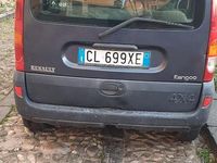 Usata Renault Kangoo 84 CV (61 kW) 2004 Blu Berlina