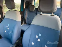 Usata Fiat Panda Lounge 75 CV (55 kW) 2012 Blu Utilitaria