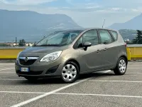 Usata Opel Meriva 130 CV (95 kW) 2011 Giallo Monovolume