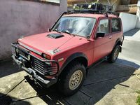 Usata Lada niva 75 CV (55 kW) 1991 Rosso SUV