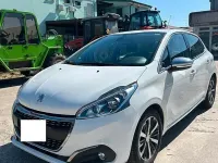 Usata Peugeot 208 Allure 82 CV (60 kW) 2016 Bianco Utilitaria