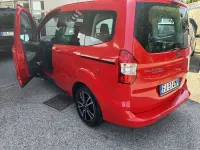Usata Ford Tourneo Courier Titanium 75 CV (55 kW) 2017 Monovolume