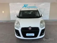 Usata Fiat Doblò Active 105 CV (77 kW) 2012 Bianco Monovolume