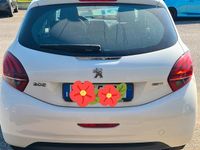 Usata Peugeot 208 81 CV (59 kW) 2016 Bianco Utilitaria