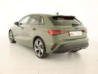 Usata Audi A3 S-Line 150 CV (110 kW) 2025 Verde distretto metallizzato Berlina
