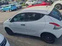 Usata Lancia Ypsilon 69 CV (50 kW) 2018 Bianco Utilitaria