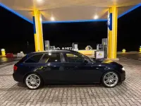 Usado Audi A4 143 CV (105 kW) 2013 Azul Familiar