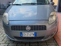 Usata Fiat Grande Punto 90 CV (66 kW) 2010 Grigio Utilitaria