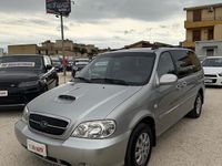 Usata Kia Carnival Comfort 145 CV (106 kW) 2004 Grigio Monovolume