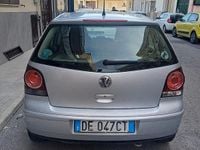 Usata VW Polo 64 CV (47 kW) 2006 Grigio Berlina