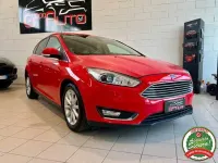 Usata Ford Focus Titanium 95 CV (69 kW) 2016 Rosso Berlina