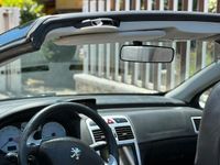 Usata Peugeot 307 CC 1190 CV (875 kW) 2006 Nero Cabrio