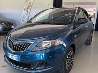 Usata Lancia Ypsilon 69 CV (50 kW) 2024 Blu Utilitaria