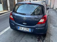 Usata Opel Corsa 75 CV (55 kW) 2009 Blu Berlina
