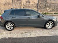 Usata VW Golf VIII 110 CV (80 kW) 2022 Grigio Berlina