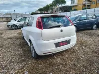 Usata Fiat Grande Punto Sport 90 CV (66 kW) 2007 Bianco Utilitaria