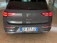 Usata VW Golf VIII Style 131 CV (96 kW) 2022 Grigio Berlina