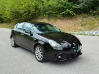 Usata Alfa Romeo Giulietta Exclusive 150 CV (110 kW) 2015 Nero Utilitaria
