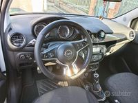 Usata Opel Adam 116 CV (85 kW) 2016 Bianco Utilitaria