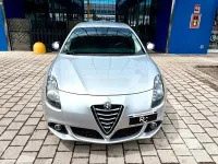 Usata Alfa Romeo Giulietta 175 CV (128 kW) 2015 Argento Utilitaria