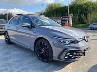 Usata VW Golf VIII GTI 245 CV (180 kW) 2024 Grigio pastello Berlina