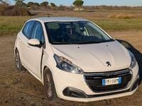 Usata Peugeot 208 Active 82 CV (60 kW) 2017 Utilitaria