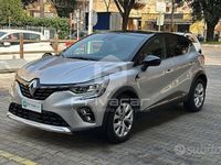 Usata Renault Captur Intens 101 CV (74 kW) 2020 Grigio SUV