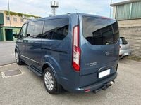 Usata Ford Tourneo Titanium 131 CV (96 kW) 2022 Blu Monovolume