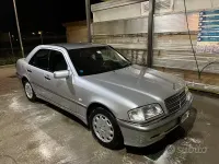 Usata Mercedes C220 Elegance 75 CV (55 kW) 1999 Berlina