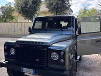 Usata Land Rover Defender SE 122 CV (89 kW) 2014 Station wagon