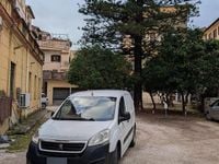 Gebraucht Peugeot Partner 99 PS (72 kW) 2016 Weiß Van / Kleinbus
