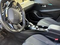 Usata Peugeot 208 2021 Bianco Utilitaria