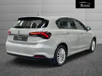 Usata Fiat Tipo Life 101 CV (74 kW) 2021 Argento metallizzato Berlina