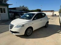 Usata Lancia Ypsilon Gold 69 CV (50 kW) 2013 Bianco Utilitaria