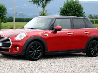 Usata Mini Cooper D 116 CV (85 kW) 2015 Rosso Utilitaria