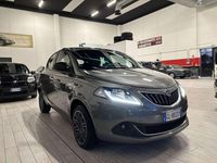 Usata Lancia Ypsilon Gold 69 CV (50 kW) 2022 Grigio artense (metallizzato) Utilitaria