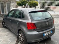 Usata VW Polo Highline 90 CV (66 kW) 2010 Grigio Berlina